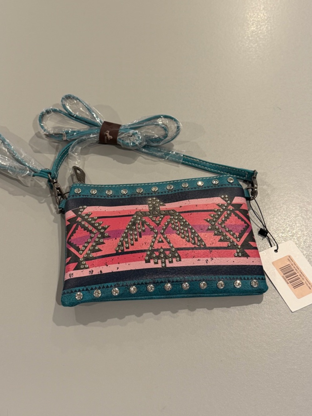Montana West Aztec Collection Crossbody Clutch - Picture 3 of 8